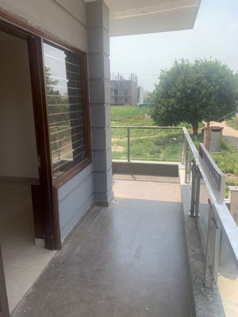 Balcony, fidato-honour-homes 3 Bedroom 137 Sq.Yd. Builder Floor In Sector 89 Faridabad 10071208
