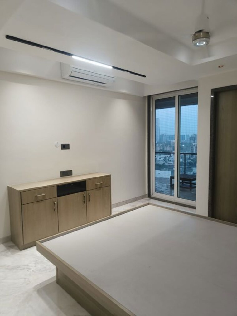 Room, prabhadevi 3 Bedroom 1700 Sq.Ft. Apartment In Prabhadevi Mumbai 10071358