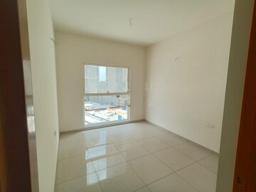 Room in 2 BHK Apartment at Bhartiya Nikoo Homes Phase 2, Thanisandra Main Road – for Sale