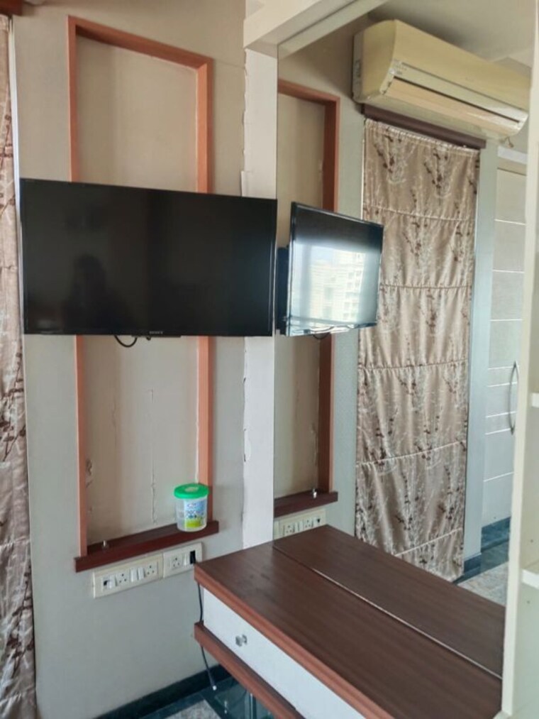 Kitchen, hiranandani-gardens-octavius 3 Bedroom 1150 Sq.Ft. Apartment In Powai Mumbai 10071418