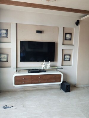 Furnished Amenities in 3 BHK Apartment at Hiranandani Gardens Octavius, Powai – for Rent