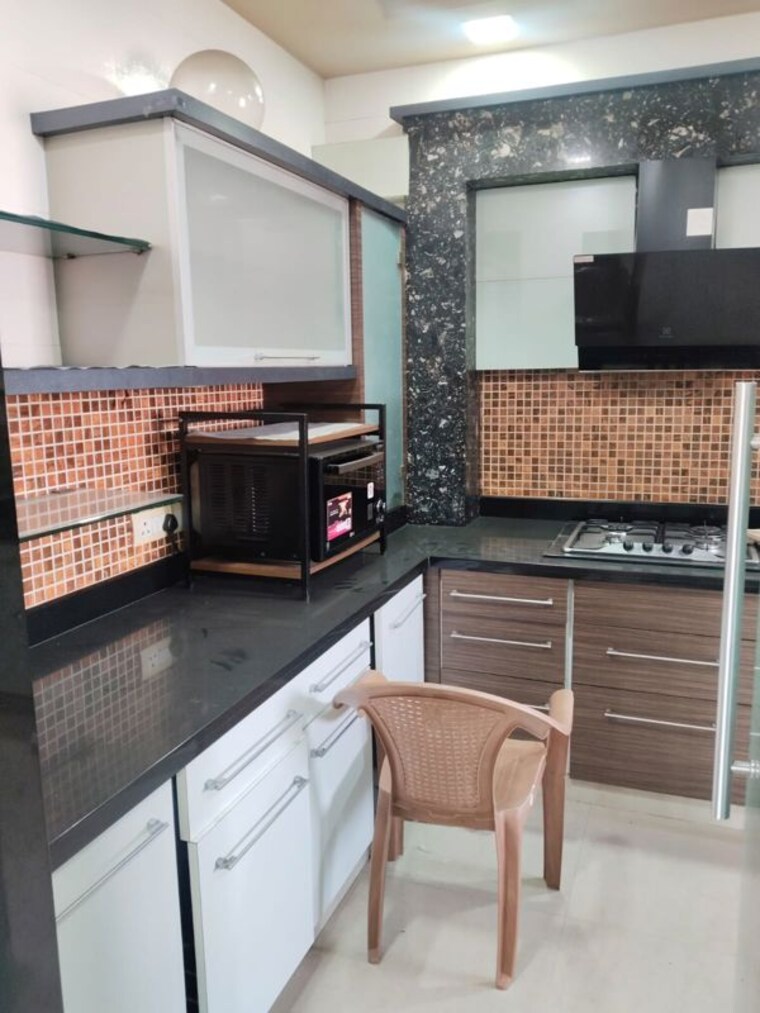 Kitchen, hiranandani-gardens-octavius 3 Bedroom 1150 Sq.Ft. Apartment In Powai Mumbai 10071418