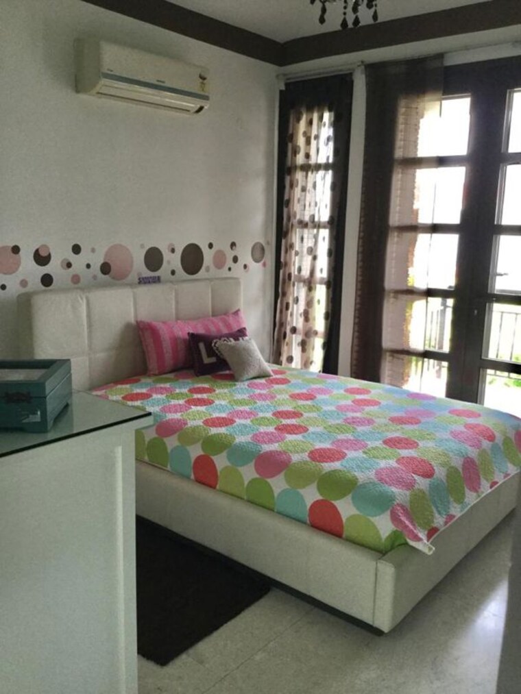 Bedroom, vipul-tatvam-villas 5 Bedroom 7650 Sq.Ft. Villa In Sector 48 Gurgaon 10071421