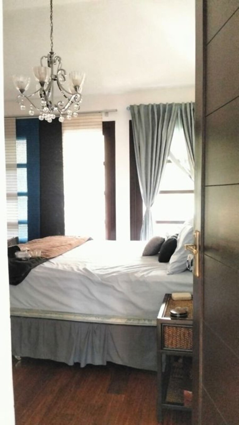 Bedroom, vipul-tatvam-villas 5 Bedroom 7650 Sq.Ft. Villa In Sector 48 Gurgaon 10071421