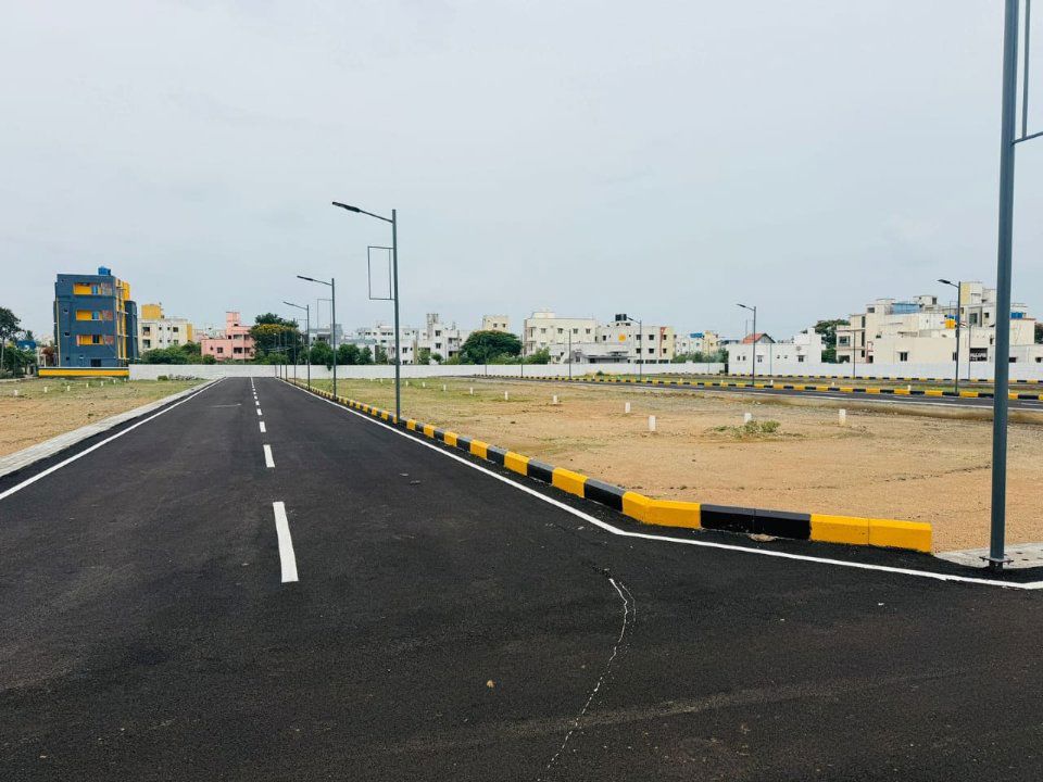 Plot For Sale in Potheri