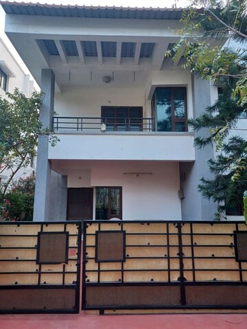 4 BHK Apartment – Exterior View View at Silpa Brindavan, Kukatpally - for Rent