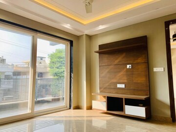 3 BHK Builder Floor For Sale in BPTP Eden Estate, Sector 81