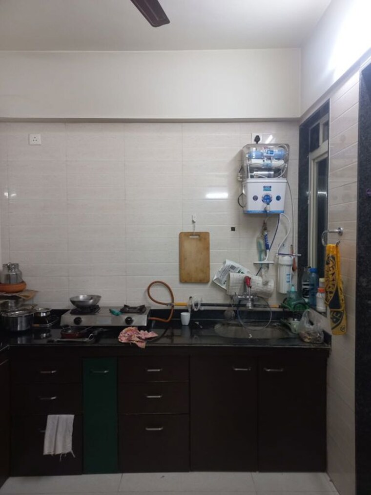 Kitchen, ravinanda-skylights 2 Bedroom 985 Sq.Ft. Apartment In Wagholi Pune 10068139