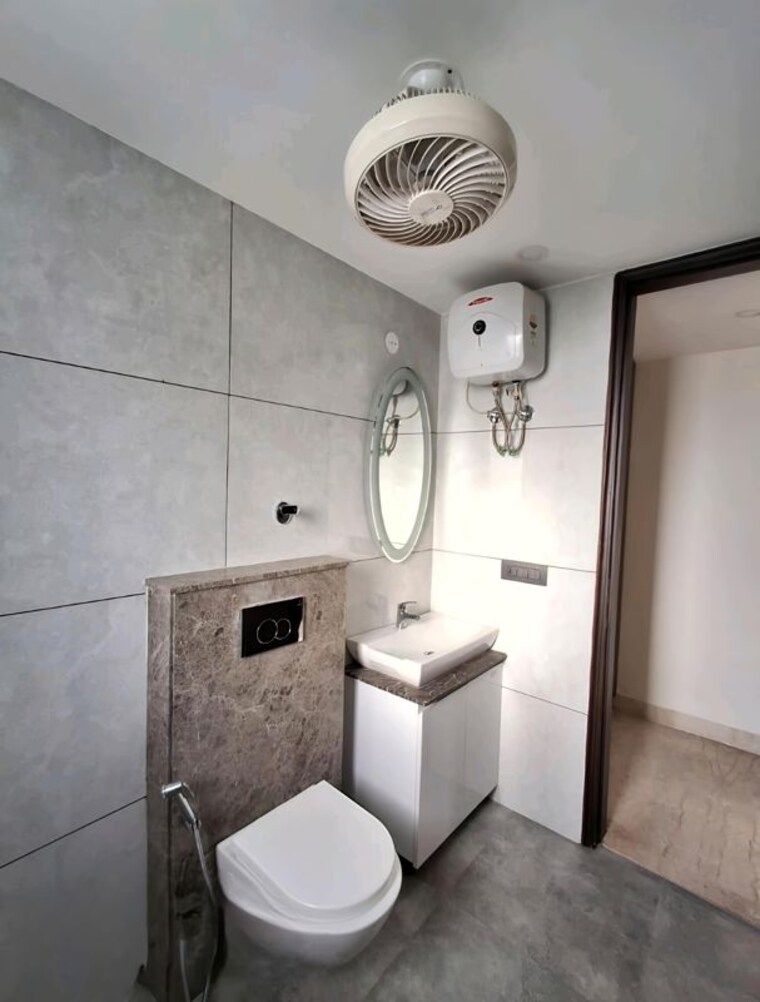 Bathroom, m3m-atrium 3 Bedroom 2350 Sq.Ft. Apartment In Sector 57 Gurgaon 10071554