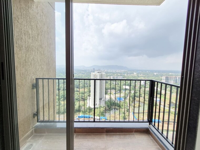 Balcony, runwal-my-city-phase-ii-cluster-05 1 Bedroom 389 Sq.Ft. Apartment In Dombivli East Thane 10071555
