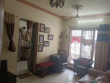 Living Room in 2 BHK Apartment at Raheja Atlantis, Lower Parel – for Sale