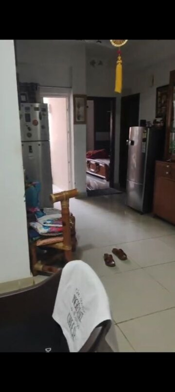 Living Room in 2.5 BHK Apartment at Ajnara Le Garden, Sector 16b Greater Noida – for Sale