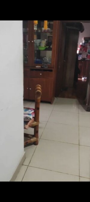 Furnished Amenities in 2.5 BHK Apartment at Ajnara Le Garden, Sector 16b Greater Noida – for Sale