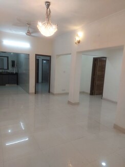 2 BHK + Store Room Apartment For Rent in Vasant Kunj