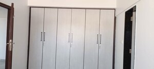  2 BHK Apartment at Hiranandani Gardens Lake Castle, Powai – for Rent