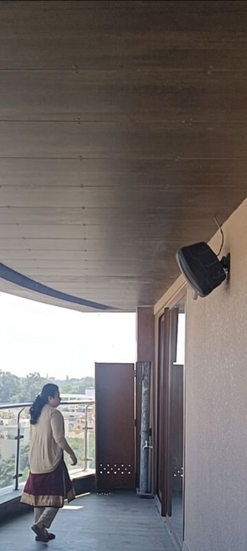 Staircase in 4 BHK Apartment at Prestige Hermitage, Halasuru – for Rent