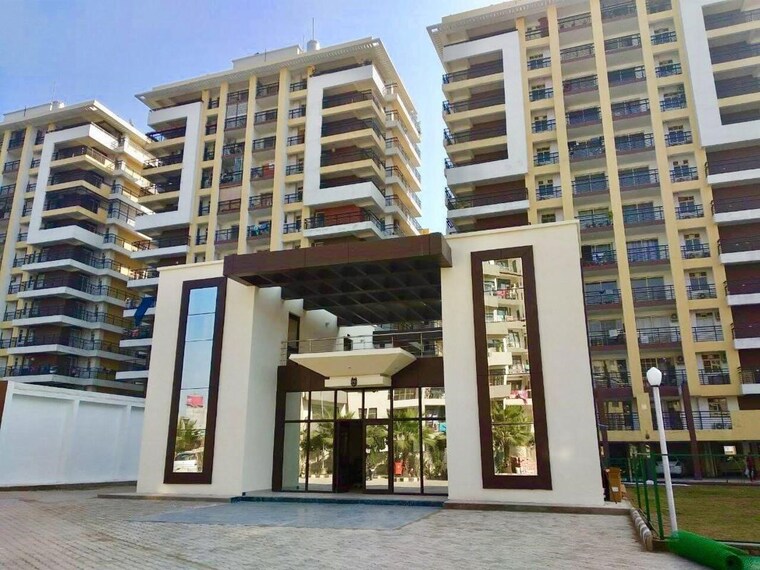 Exterior View, sector 126 3.5 Bedroom 2000 Sq.Ft. Apartment In Sector 126 Mohali 10015065