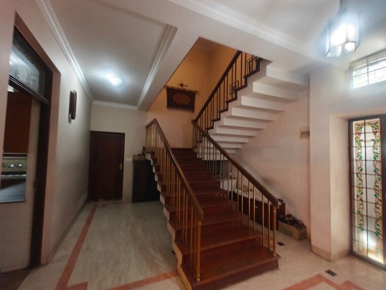 undefined, sterling-brunton 5 Bedroom 6000 Sq.Ft. Apartment In Mg Road Bangalore 9632992