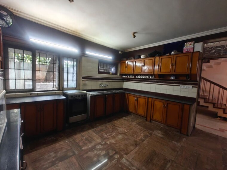 Kitchen, sterling-brunton 5 Bedroom 6000 Sq.Ft. Apartment In Mg Road Bangalore 9632992