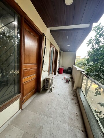 Balcony in 3 BHK Builder Floor at Ansal Sushant Lok I, Sector 43 – for Rent