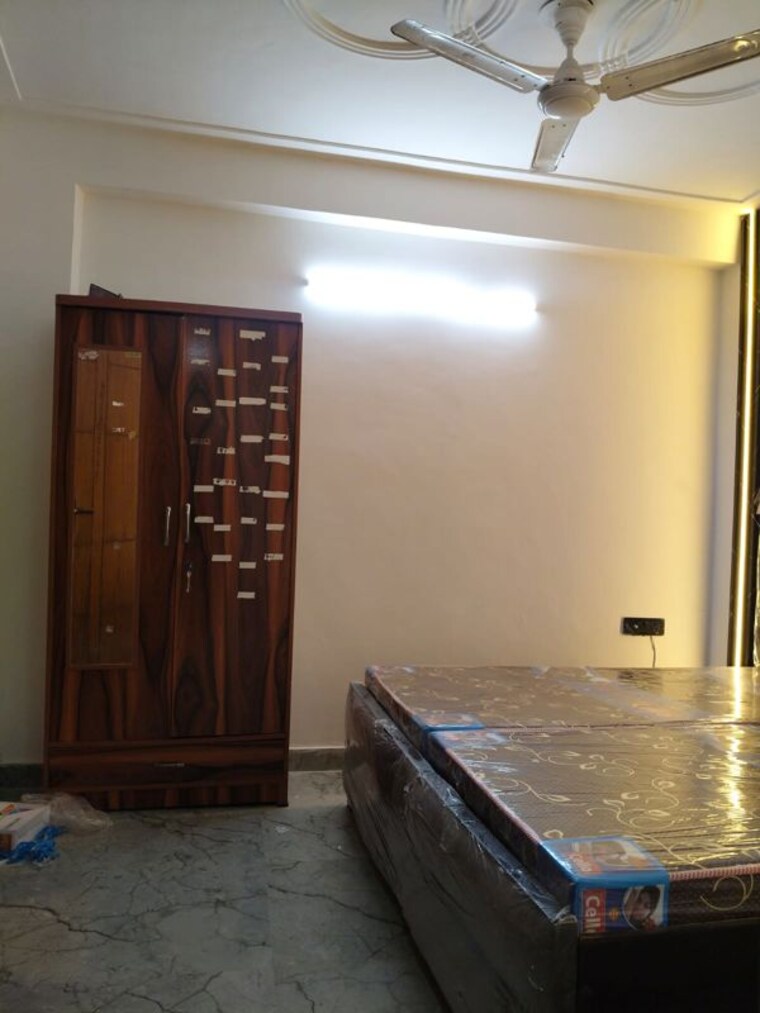 Living Room, saket 1 Bedroom 350 Sq.Ft. Builder Floor In Saket Delhi 10071614