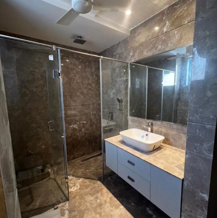 Kitchen, unitech-arcadia 3 Bedroom 510 Sq.Yd. Builder Floor In South City 2 Gurgaon 10071612