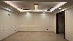 Living Room in 3 BHK Builder Floor at Raj One Good Earth, Sector 71 – for Rent