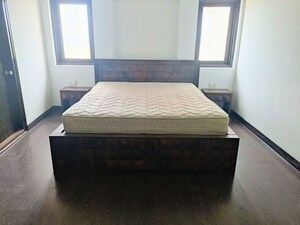 Bedroom in 4 BHK Apartment at Prateek Edifice, Sector 107 – for Rent