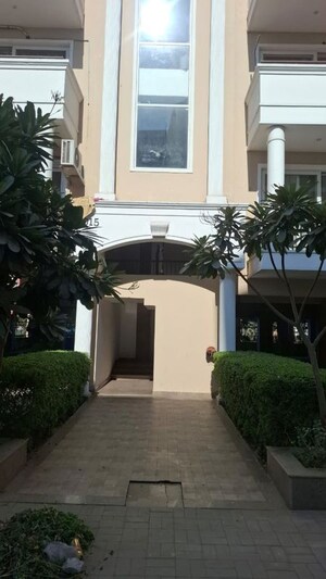 3 BHK Apartment For Rent in Sushma Valencia, International Airport Road