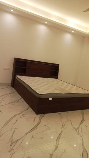 Bedroom in 2 BHK Builder Floor at Saket – for Rent