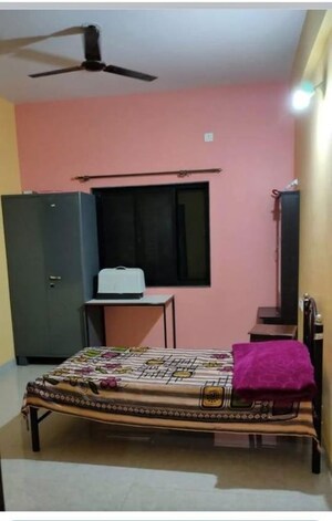 Bedroom in 2 BHK Builder Floor at Guirim – for Rent