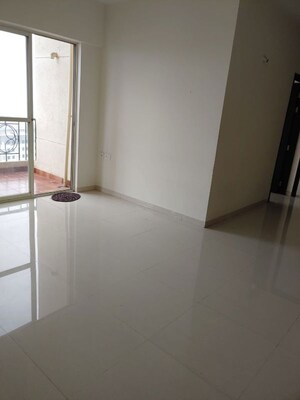 Room in 3 BHK Apartment at Nyati Esplanade, Bavdhan – for Rent