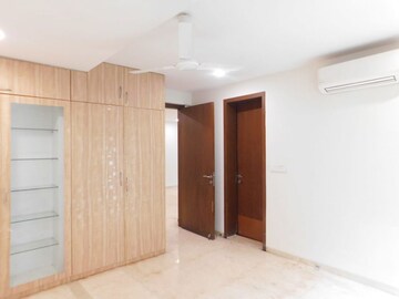 Room in 4 BHK Apartment at Hill View Banjara Hills, Banjara Hills – for Rent