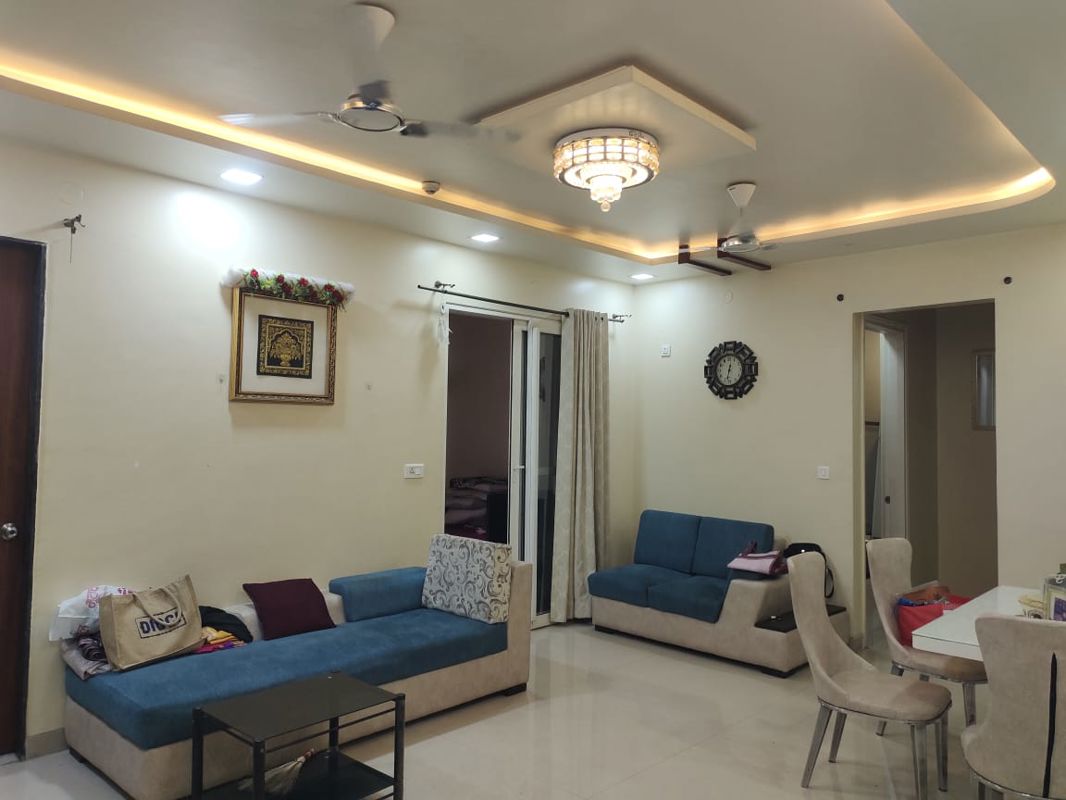 2 BHK Apartment For Rent in Raheja Vistas Premiere