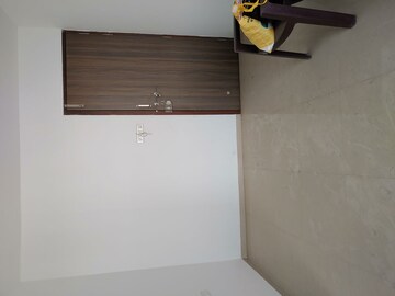 Room in 2 BHK Apartment at Galaxy Vineet, Bavdhan – for Rent