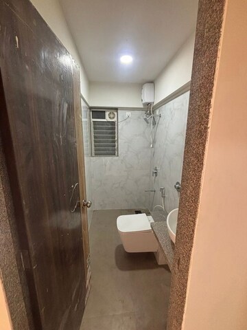 Bathroom in 2 BHK Apartment at Vardhman Grandeur, Andheri West – for Sale