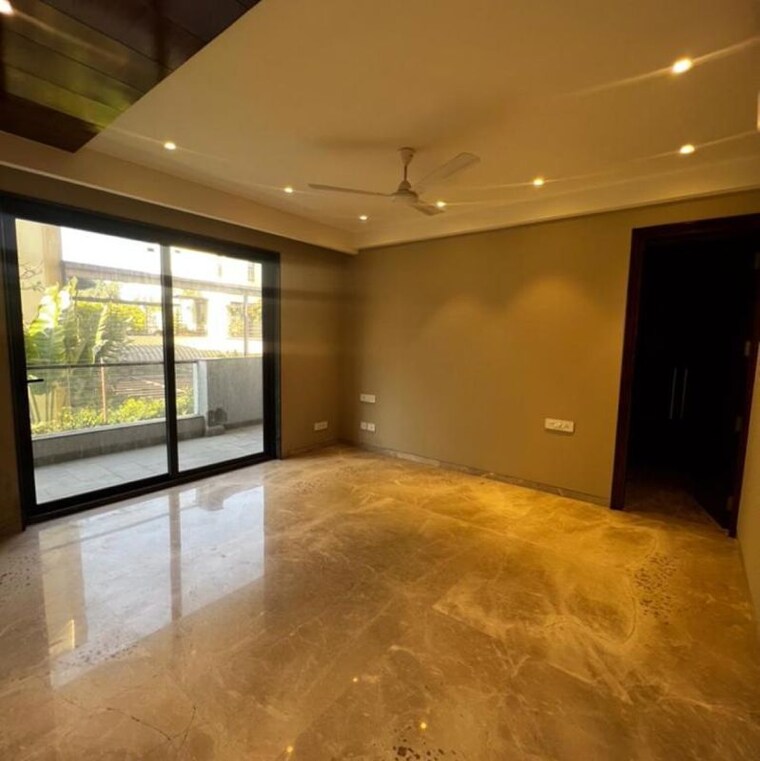 Room, unitech-arcadia 3 Bedroom 480 Sq.Yd. Builder Floor In South City 2 Gurgaon 10071986