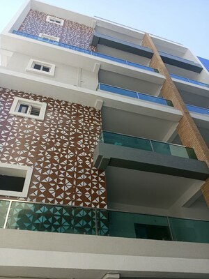 Furnished Amenities in 3 BHK Apartment at Kokapet – for Sale