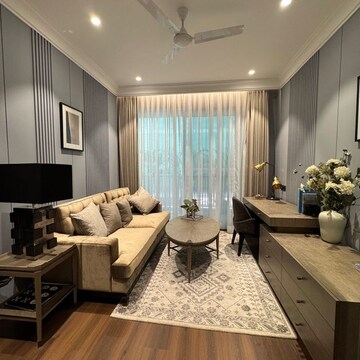 Living Room in 3 BHK Builder Floor at Unitech Arcadia, South City 2 – for Sale