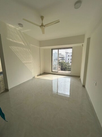 1 BHK Apartment For Rent in Prakash CHS Charai, Charai