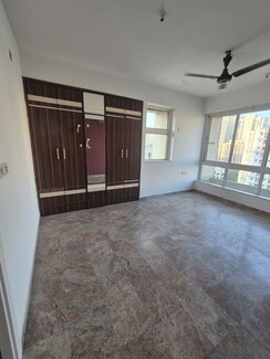 2 BHK + Study Room Apartment For Rent in Hiranandani Villa Grand