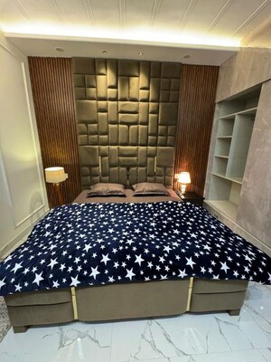 1 BHK Builder Floor For Rent in Vip Road