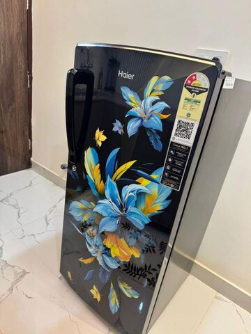 Furnished Amenities in 1 BHK Builder Floor at Vip Road – for Rent