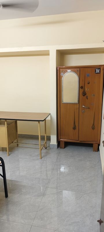 Room in 1 BHK Builder Floor at Jeevan Bima Nagar – for Rent