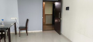 Room in 2 BHK Apartment at Mayfair Housing Hillcrest, Vikhroli West – for Rent