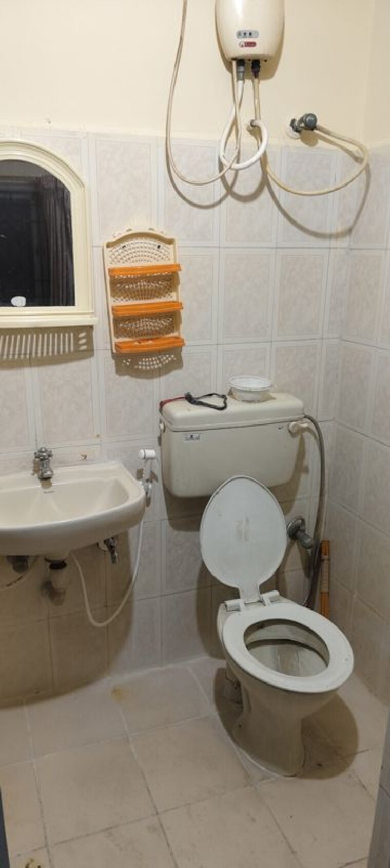 Bathroom, murugesh palya 2 Bedroom 1100 Sq.Ft. Builder Floor In Murugesh Palya Bangalore 10072176