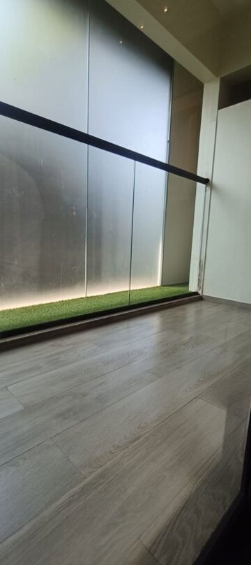 Room in 3 BHK Apartment at Kumar Magna City, Manjri Budruk – for Sale