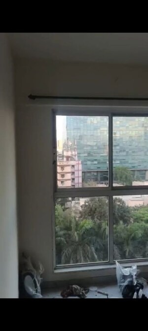 Room in 1 BHK Apartment at The Baya Park, Dadar West – for Rent