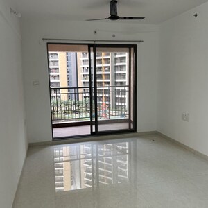 Room in 3 BHK Apartment at Pride World City Wellington, Madhav Nagar – for Rent