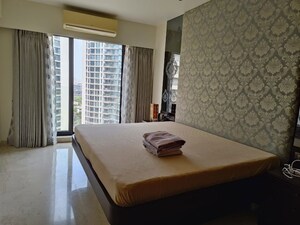Room in 3 BHK Apartment at Rustomjee Oriana, Bandra East – for Sale